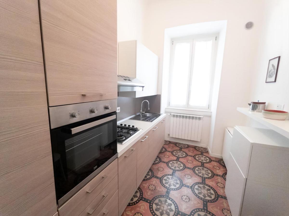 Luxury Bnb Pisacane Apartment Бари Екстериор снимка